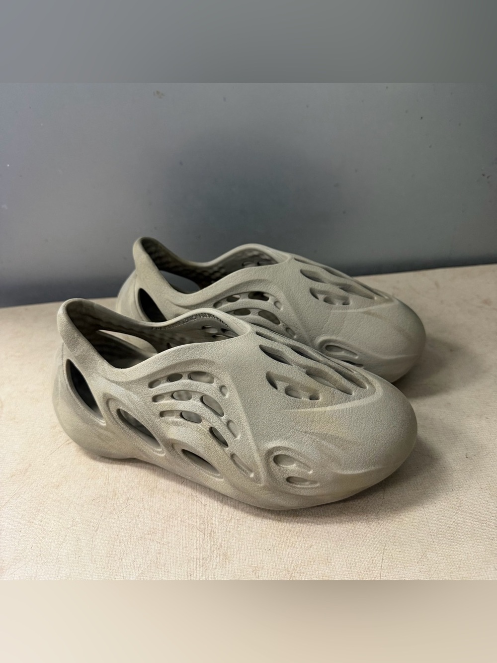 Adidas Yeezy Foam Runner Stone/Sand Kids US 13K